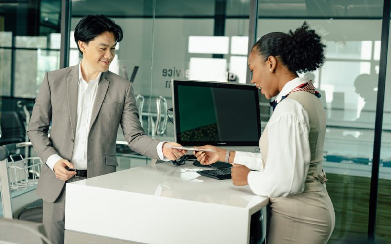 Mejoras en la experiencia aeroportuaria: AirSupport presenta moderno espacio de check-in